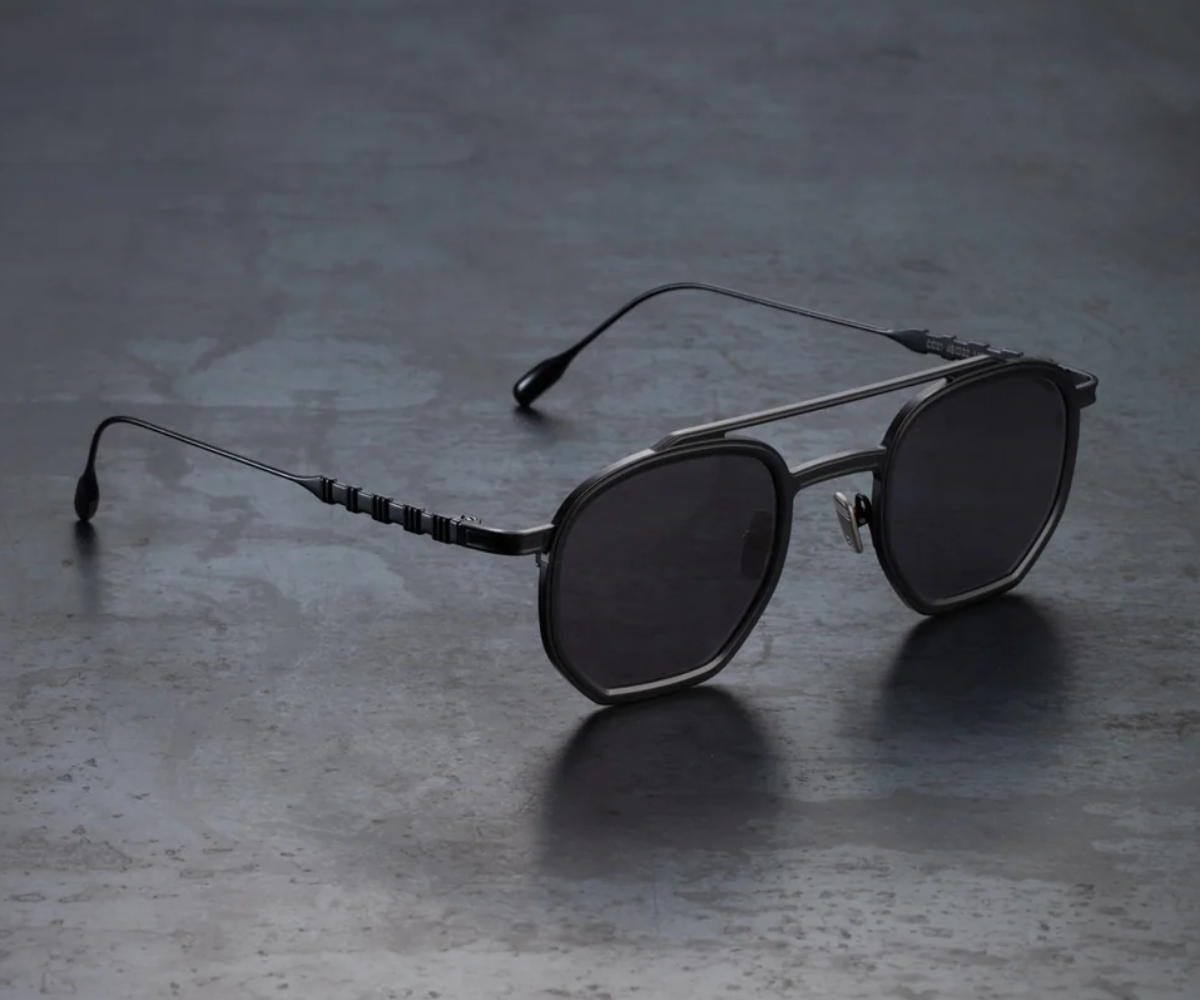 CC21 ANTIQUE SILVER / BLACK 48