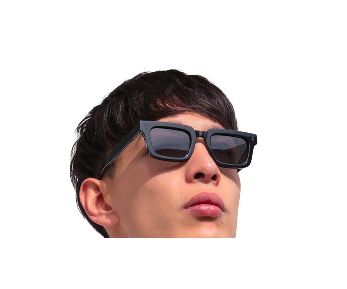 Gast_Sunglasses_(NOT) COMMON_NC01_49_model 1