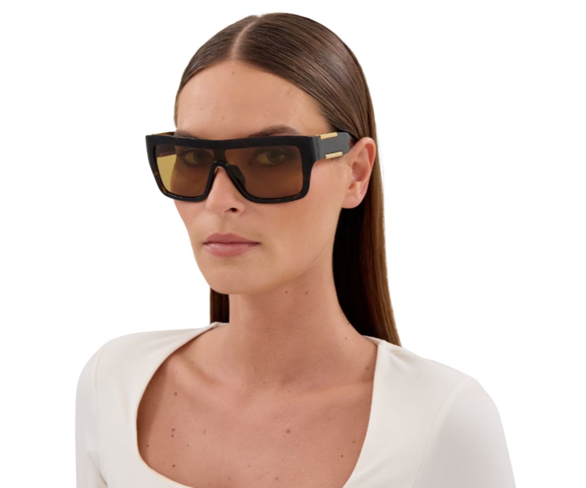 Bottega Veneta_Sunglasses_1451S_002_99_model1
