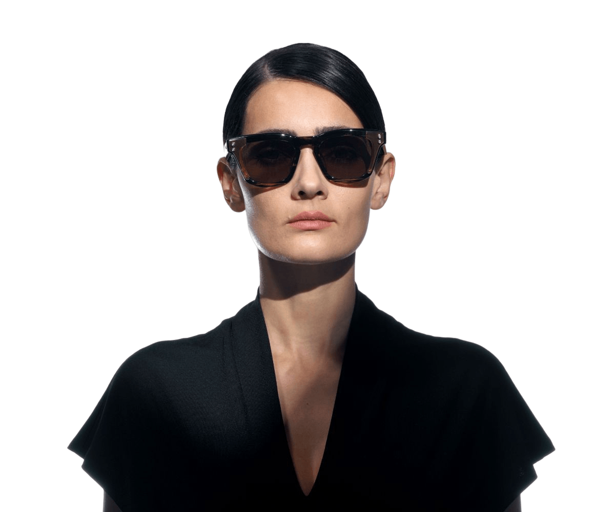 Akoni_Sunglasses_Ara_AKS-104B_TRT-AMB_52_Model 1