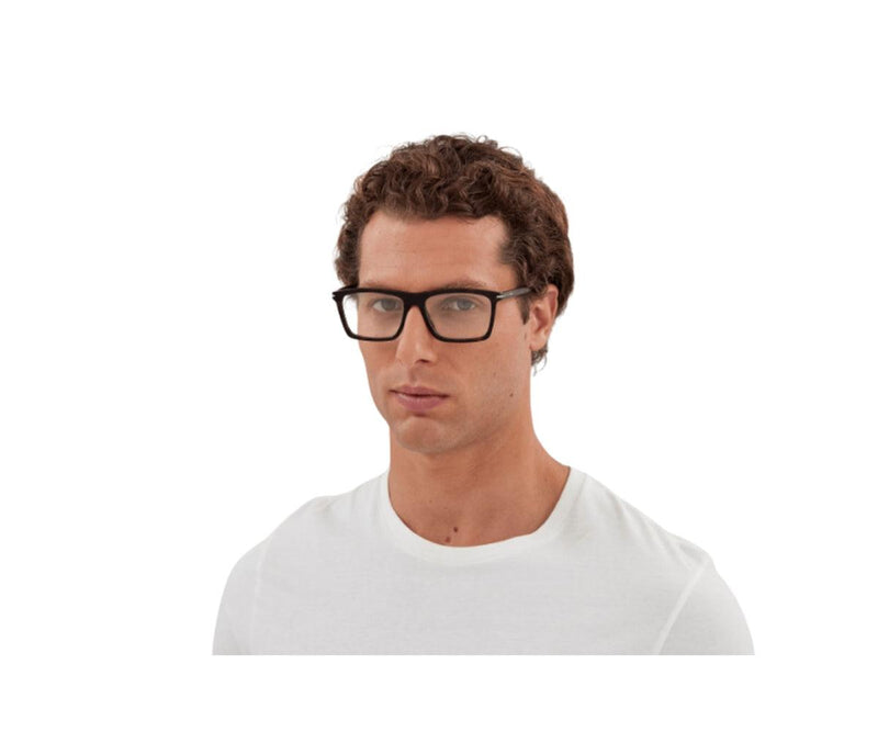 Gucci_Glasses_1445O_002_56_model 1