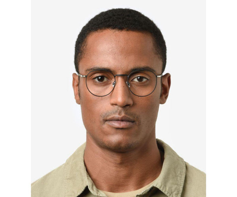 Hugo Boss_Glasses_1605_2M2_50_Model 1