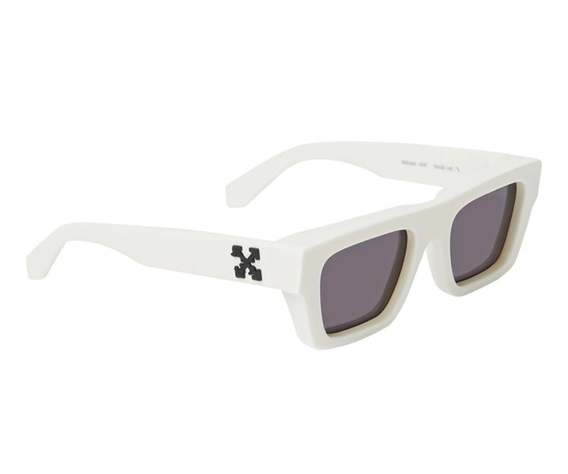 OFF-WHITE オフホワイト 伊達メガネ アイウェア OERI045 1007 サイズ57□20-145 アローロゴ アセテート ブラック 良品 中古 4b013978 Buy Off-White Sunglasses Oregon OERI145 0107 52 | GEM OPTICIANS