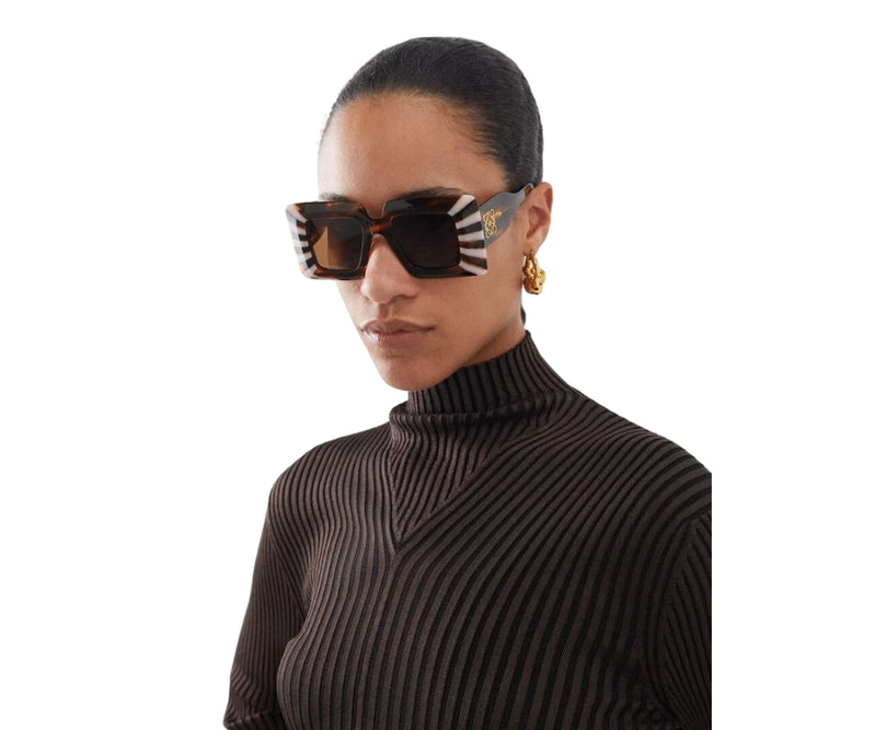 Loewe_Sunglasses_40090I_56E_47_model 1