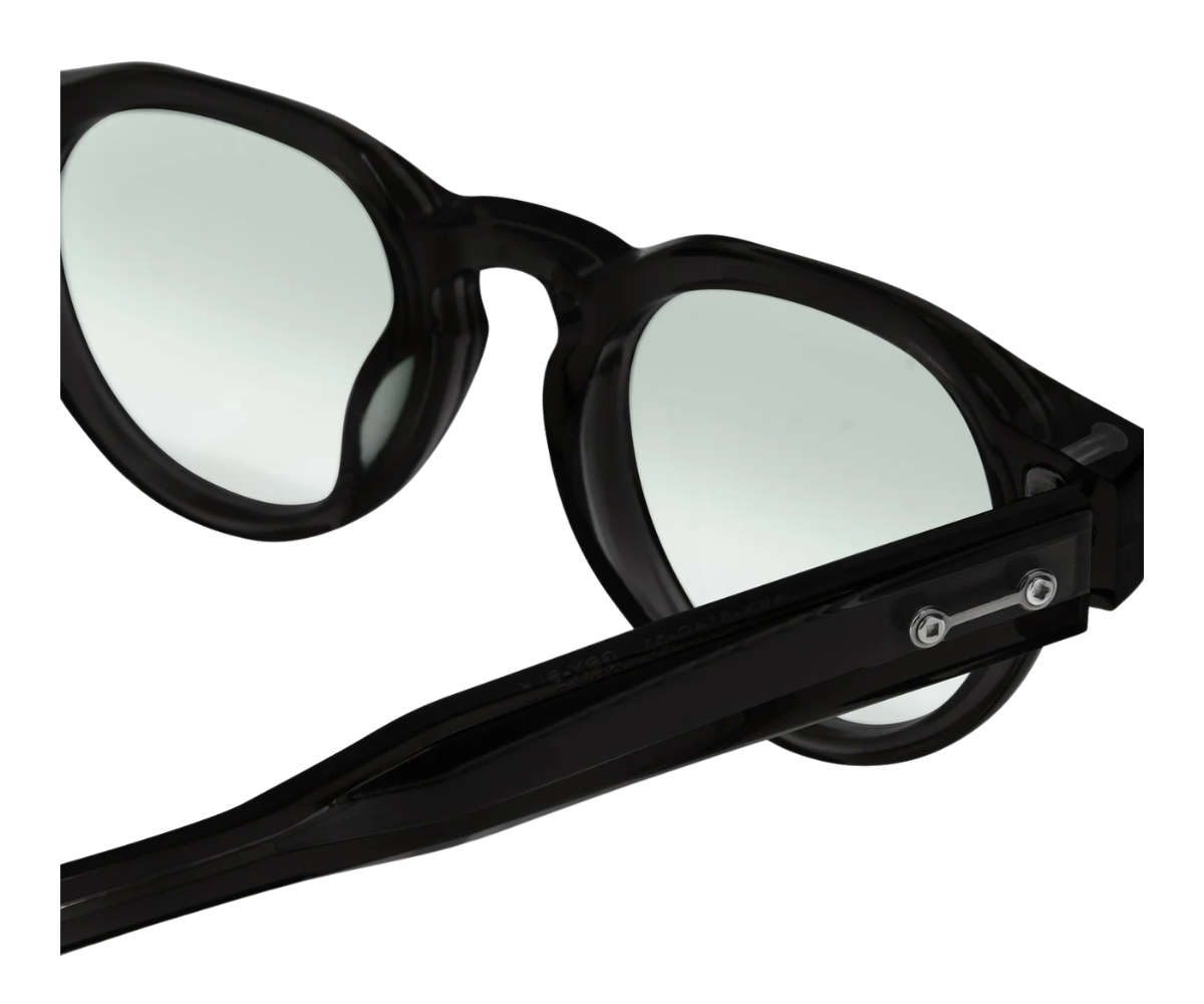 Akoni_Sunglasses_ANDRA_549A BLK-BLK_47_closeup