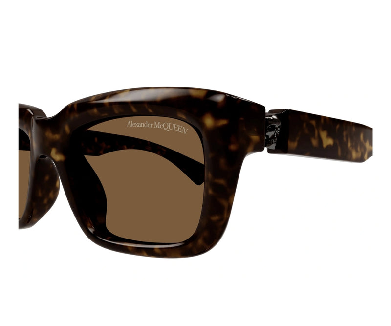 Alexander Mcqueen_Sunglasses_0431S_005_54_close up