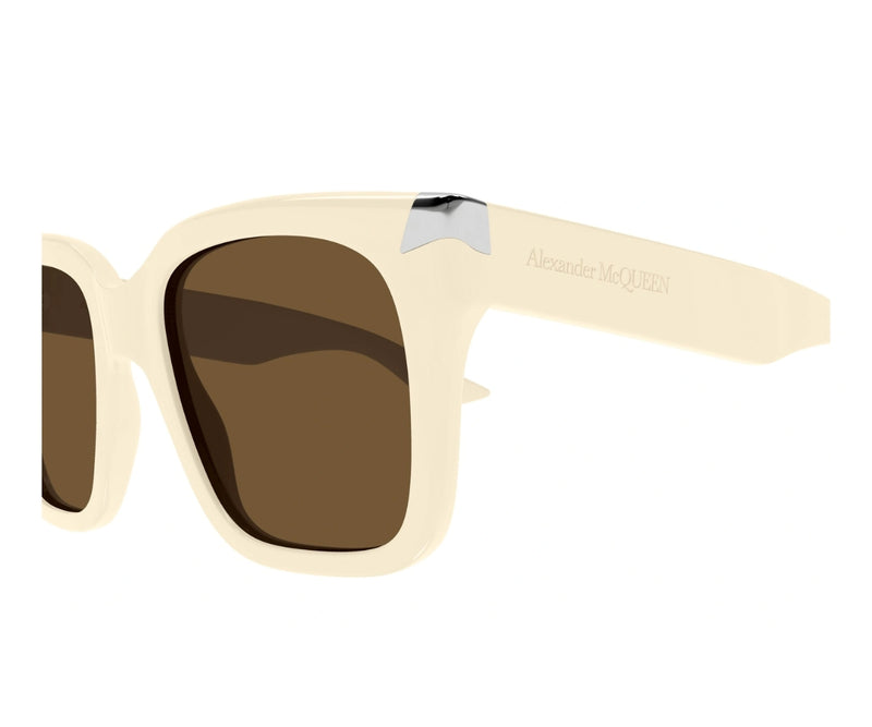 Alexander Mcqueen_Sunglasses_0440S_004_53_close up