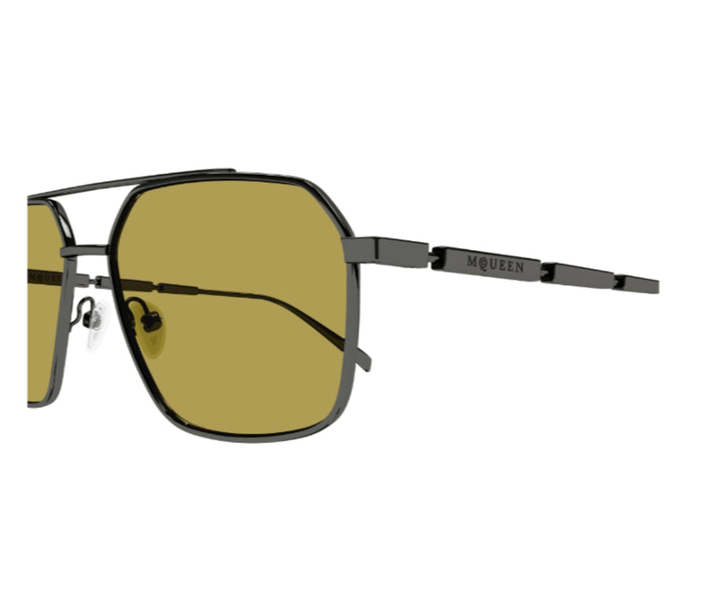 Alexander Mcqueen_Sunglasses_0477S_003_59_close up