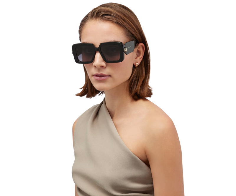 Bvlgari_Sunglasses_Serpenti_40006I_01B_52_model 1
