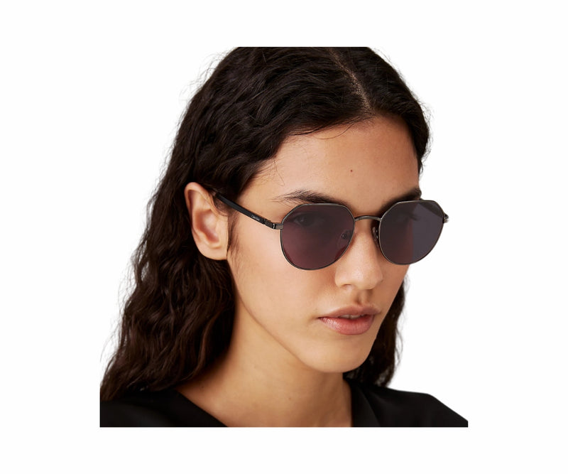 Calvin Klein_Sunglasses_23125_009_51_model
