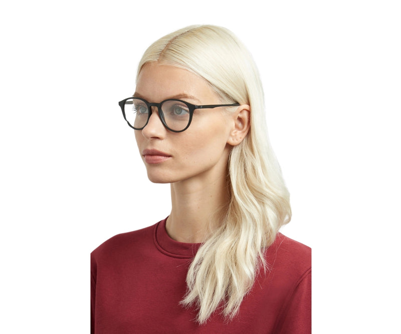 Carrera_Glasses_8882_003_49_model 