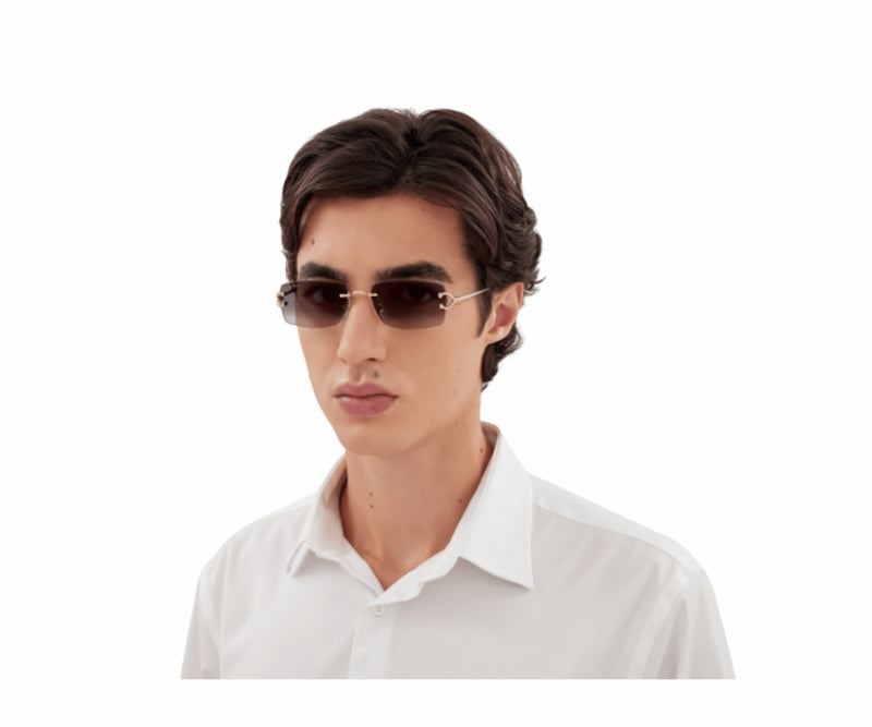 Cartier_Sunglasses_0550S_001_55_model 