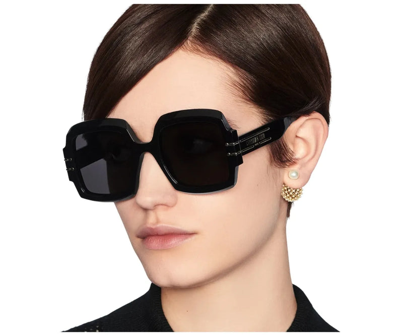 Christian Dior_Sunglasses_DIORSIGNATURE S1U_10A0_55_Model 1