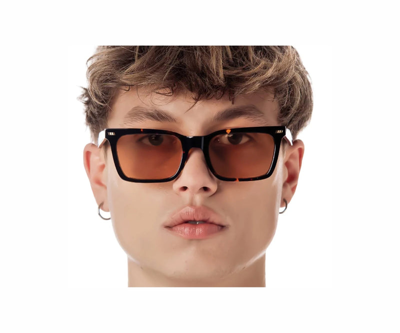 Gast_Sunglasses_HUG_UG04_52_model