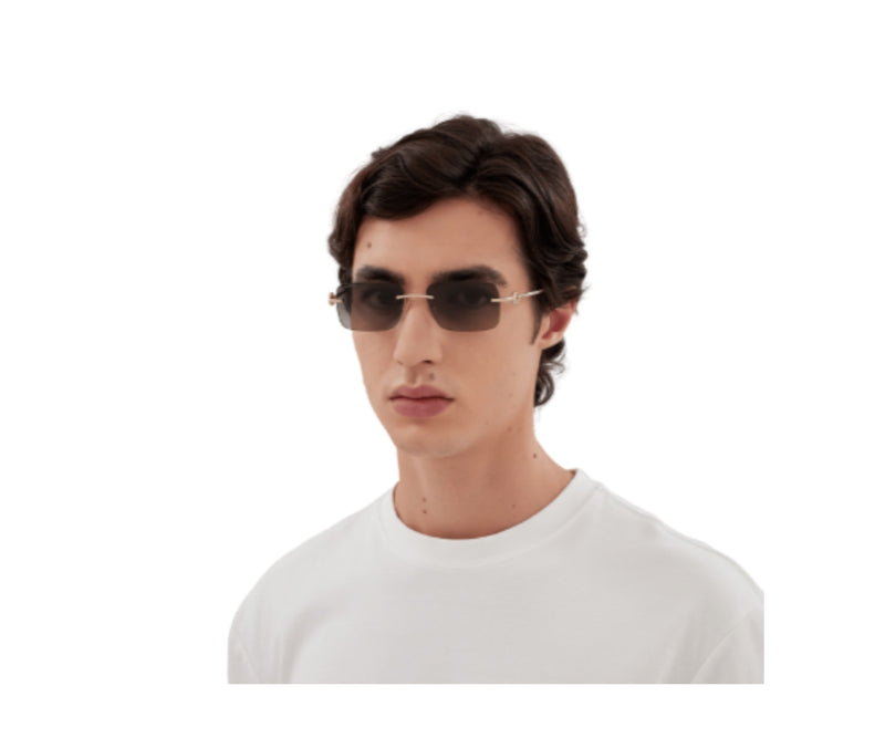 Gucci_Sunglasses_1703S_005_55_model