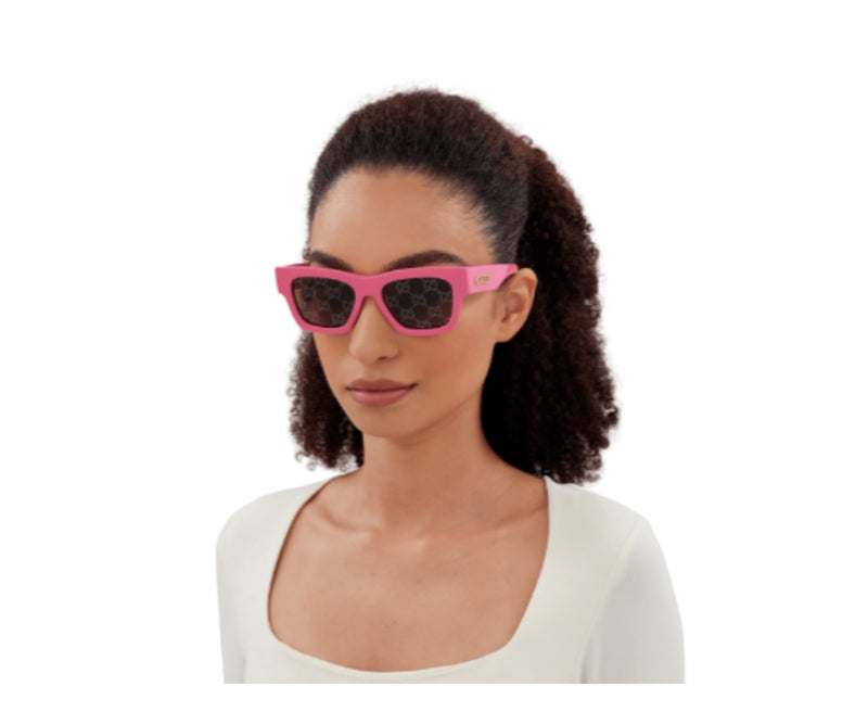 Gucci_Sunglasses_1835S_004_52_model image