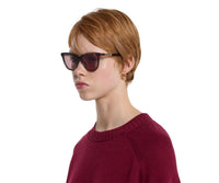 Gucci_Sunglasses_2032S_002_52_model2 view 5
