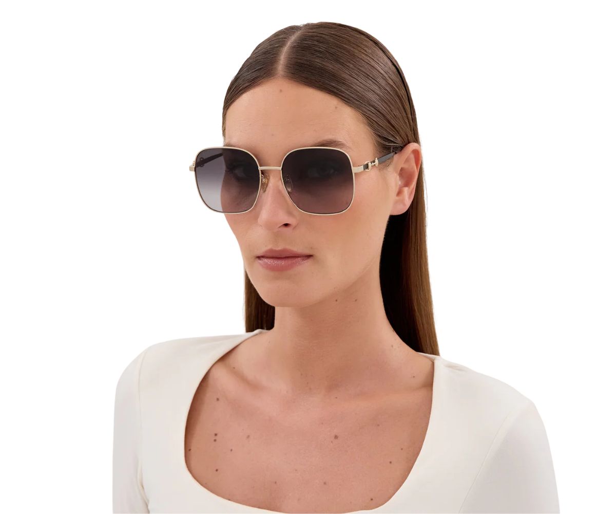 Gucci_Sunglasses_2053S_001_58_model1