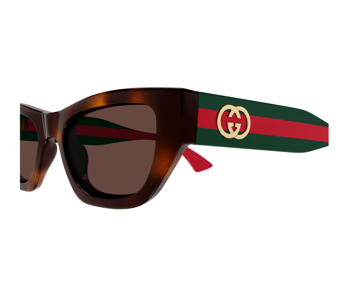 Gucci_Sunglasses_2116S_002_52_close up