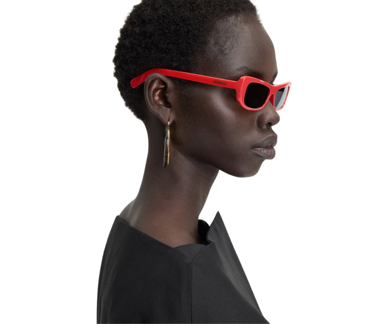 Jacquemus_Sunglasses_Capri_JAC 055_C2_55_model 