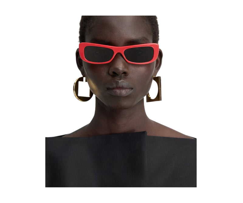 Jacquemus_Sunglasses_Capri_JAC 055_C2_55_model 