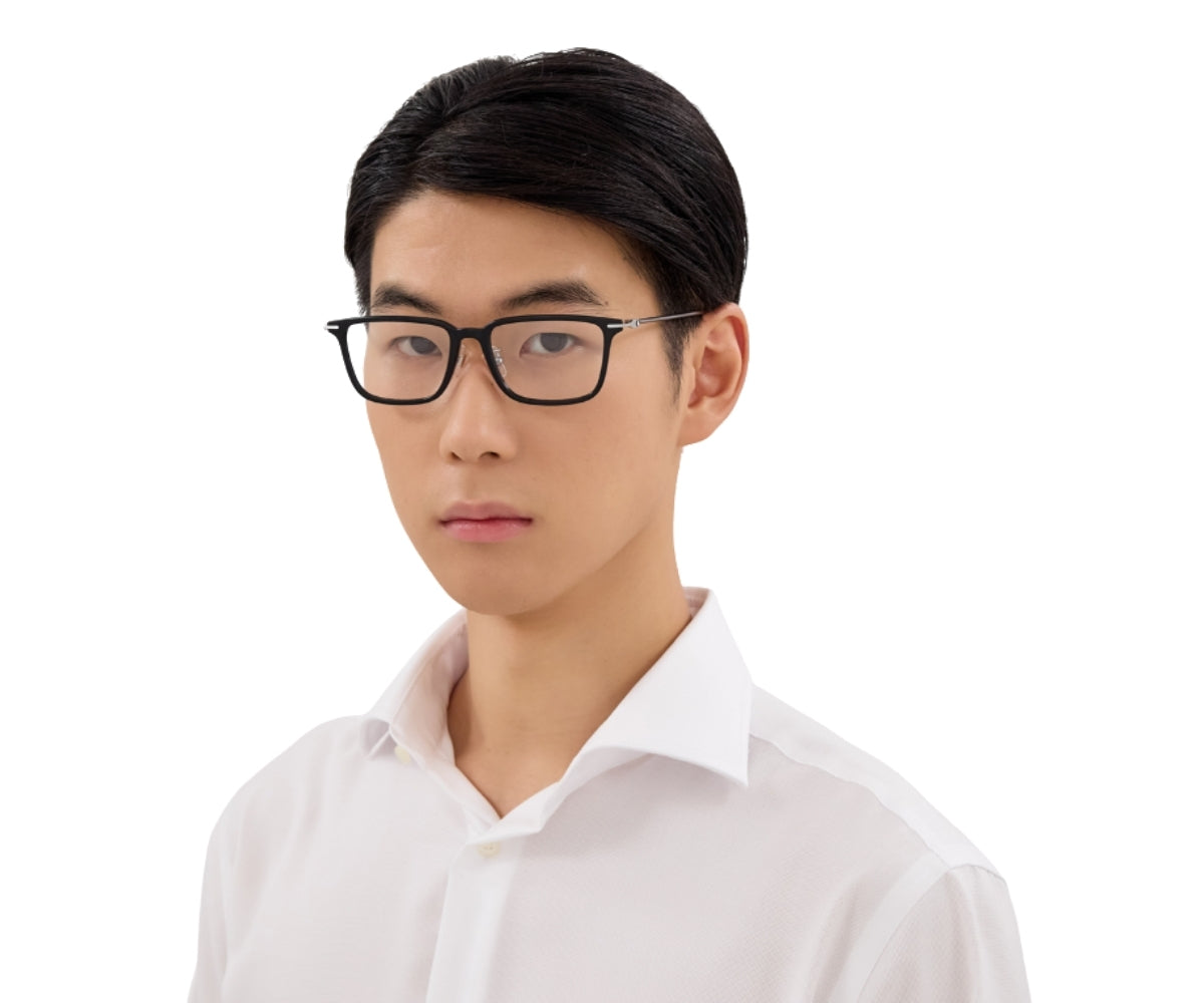 Montblanc_Glasses_0489OA_001_54_model1