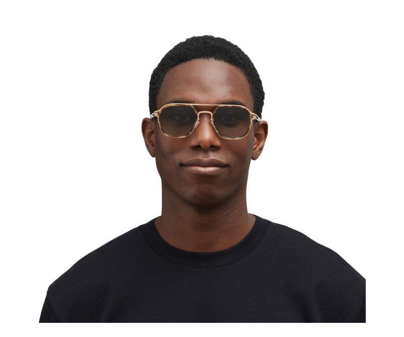 Mykita_Sunglasses_LEELAND_C796_50_model 1
