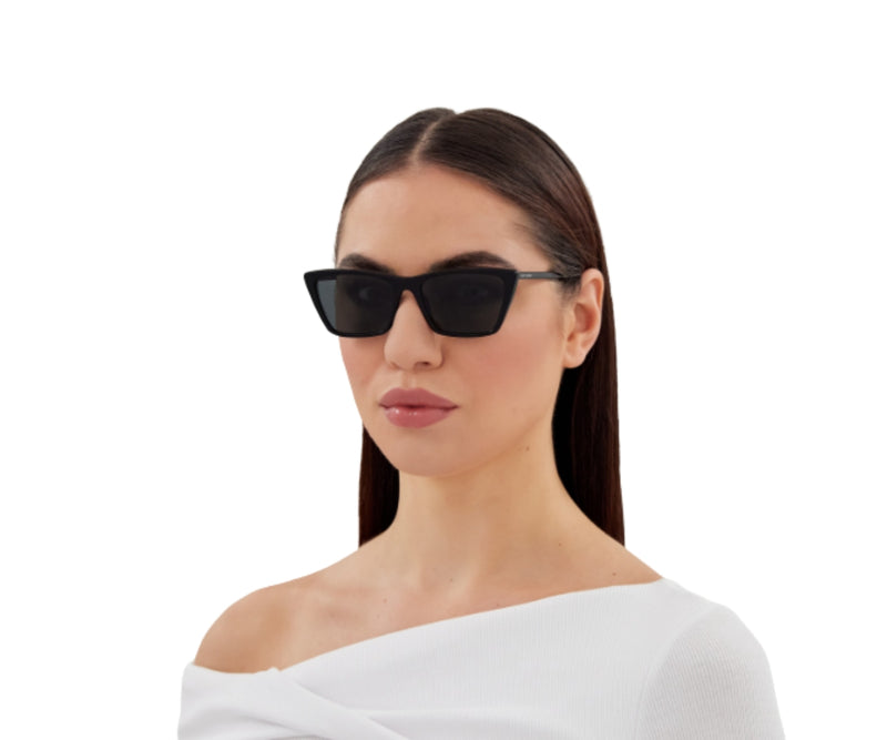 Saint Laurent_Sunglasses_737 MICA THIN_001_54_model 