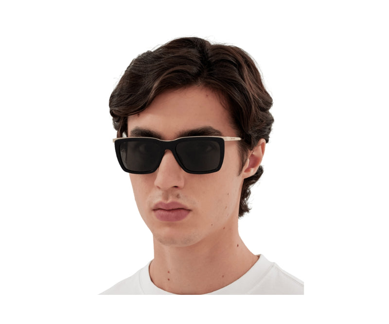 Saint Laurent_Sunglasses_765_001_56_model