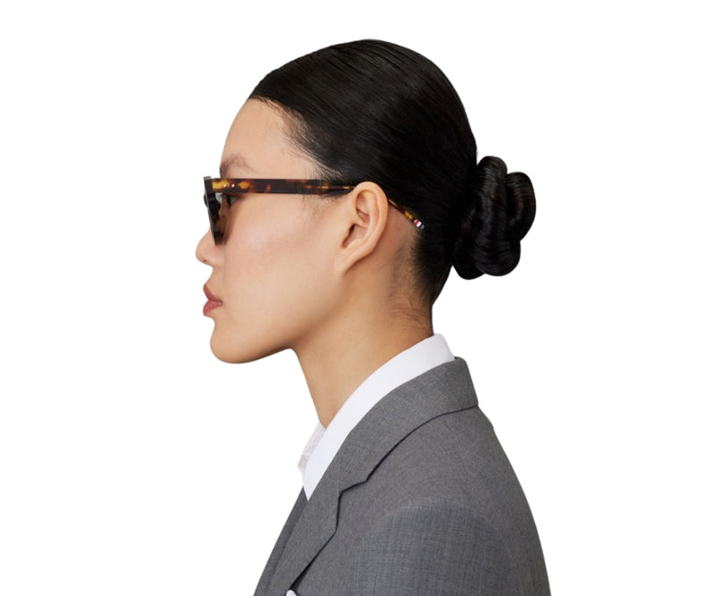 Thom Browne_Sunglasses_UES412A_215_48_model 