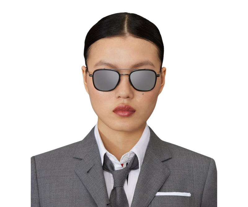 Thom Browne_Sunglasses_UES800A_004_51_model 2
