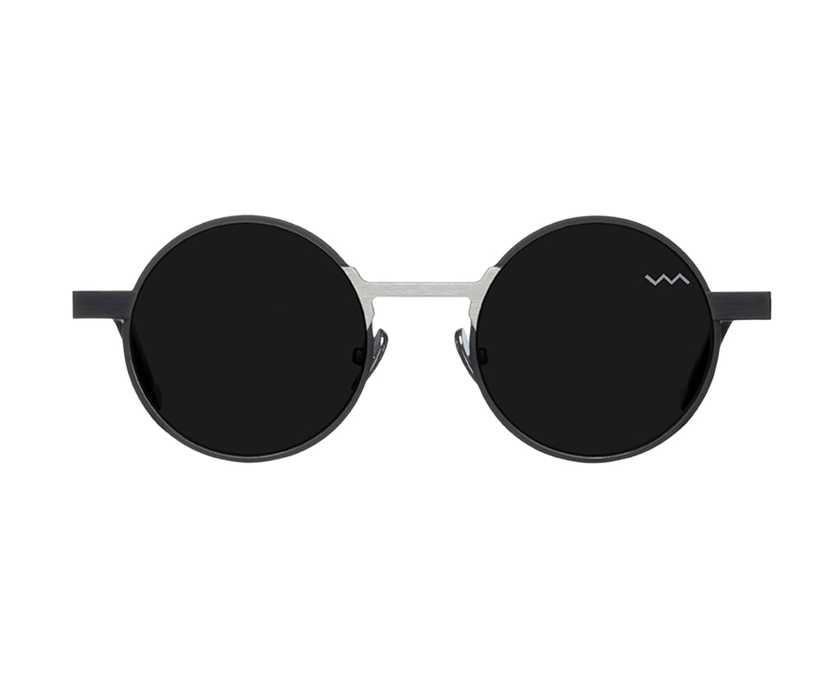 Round black sunglasses with silver bridge, designer style for men and women