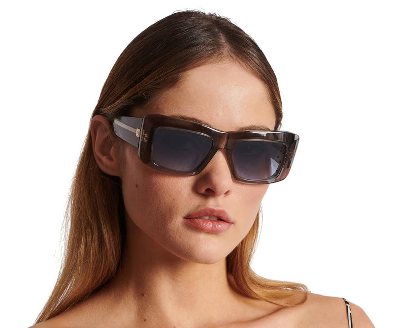 Balmain_Sunglasses_ENVIE_BPS 140-C_54_Model 1