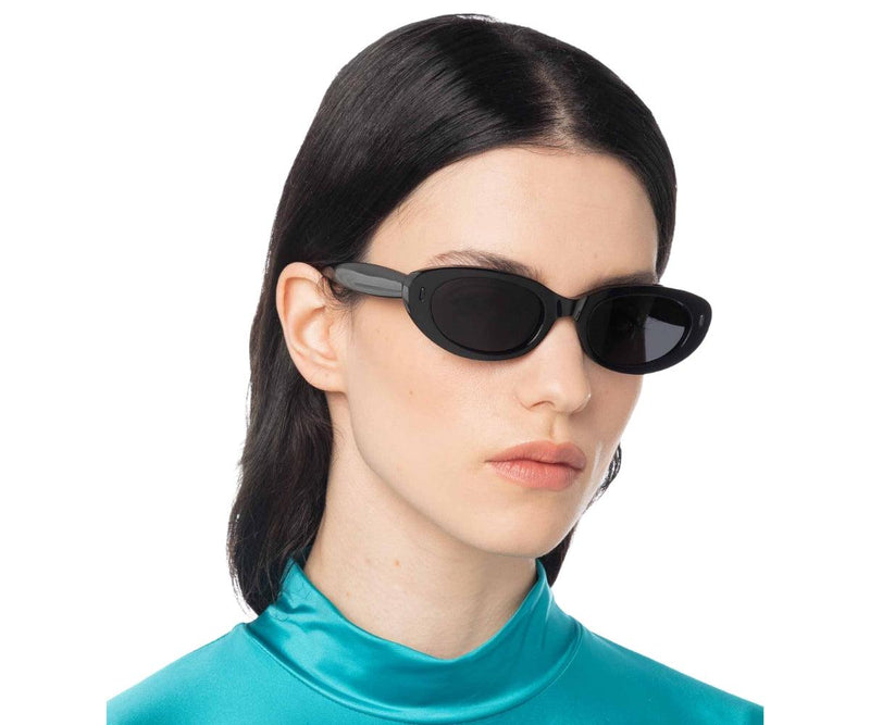 Gast_Sunglasses_ESSI_ES01_51_Model 2