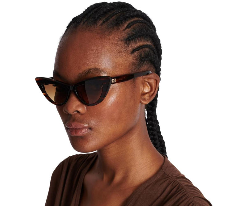 Balmain_Sunglasses_JOLIE_BPS 135-B_54_Model 1