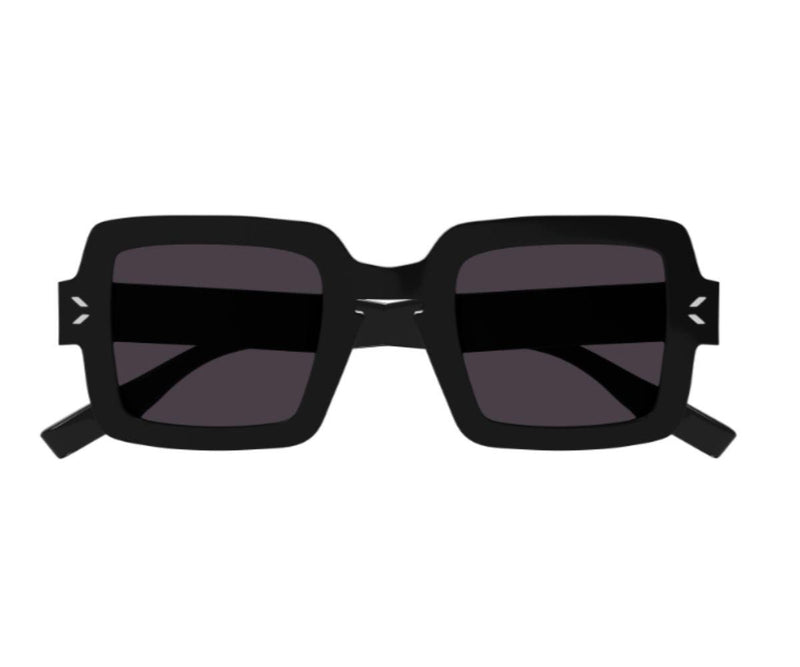 Mcqueen_Sunglasses_0326S_001_48_0