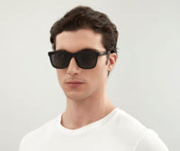 0746S 001 57 - GEM Opticians view 2