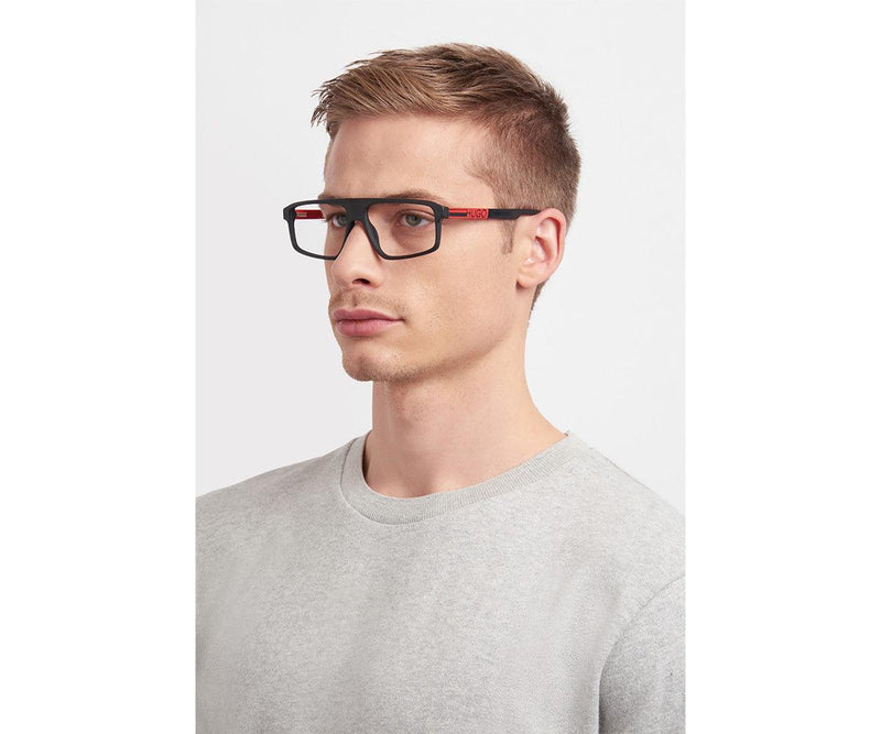 Hugo Boss_Glasses_1190_003_56_MODEL