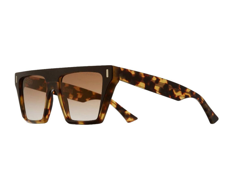 CUTLER_AND_GROSS_SUNGLASSES_1352_04_SIDESHOT1