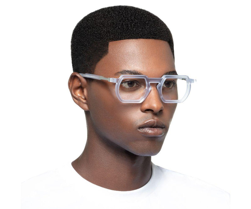 Vava Eyewear_Glasses_WL0031_CRYSTAL MATTE_50_MODEL